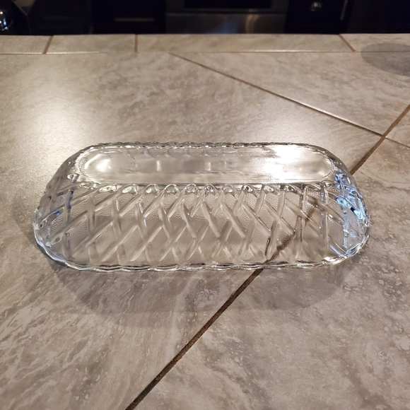 Vintage Indiana Glass Clear Pretzel Pattern Reish Dish - Picture 5 of 5